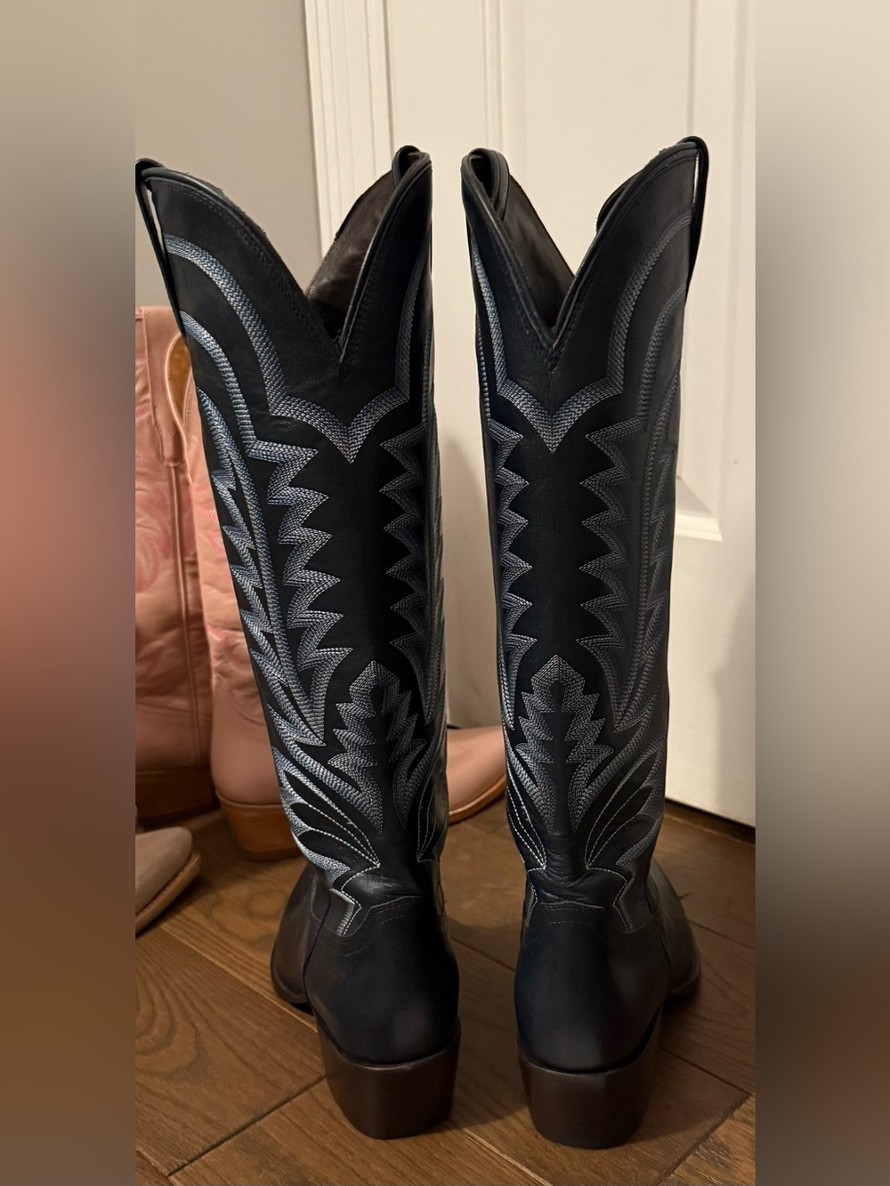 SOLD ❌Tecovas Navy Abby - Picture 3 of 5